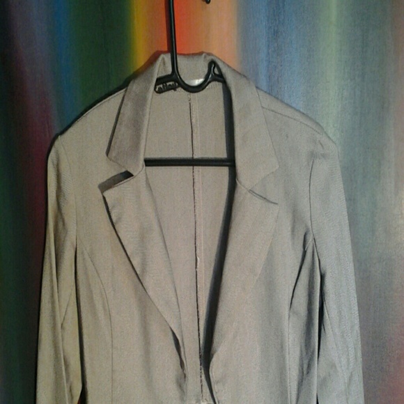 Lux Blazer - Picture 6 of 8